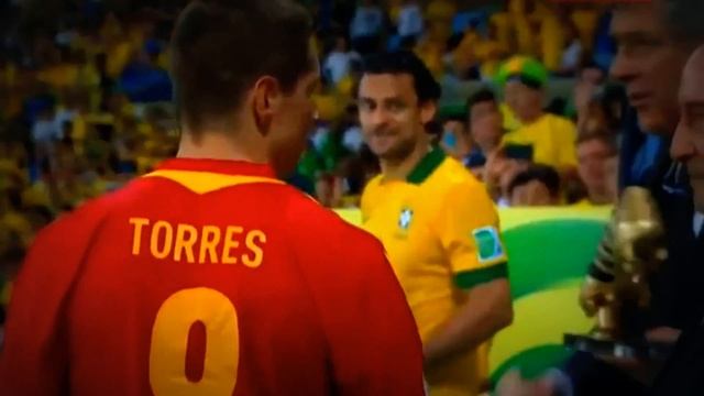 Вручение Золотой Бутсы Фернандо Торресу 2013 Golden Boot Fernando Torres смотреть онлайн