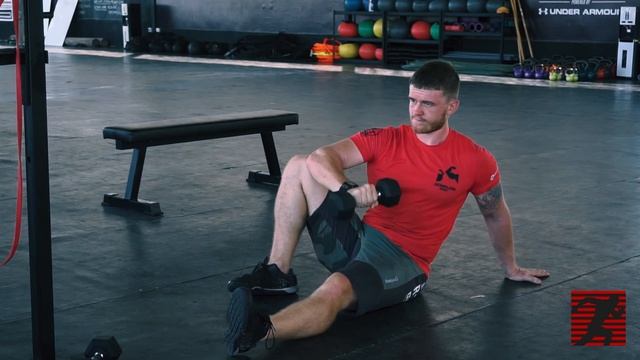 Вращение плеча наружу с гантелью сидя смотреть онлайн