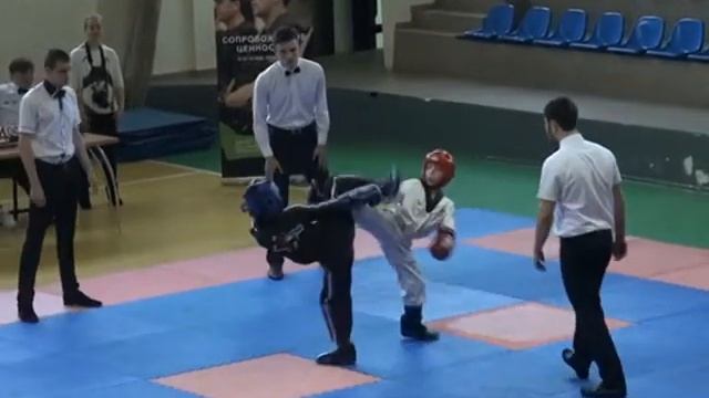 Гриченюк Юрий 1.2 ПОИНТ 28.05.15 Кубок Крыма по кикбоксингу WAKO
