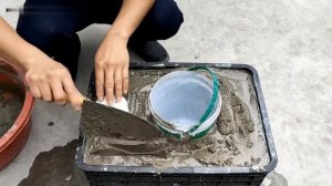 Бездымная дровяная печь из цемента и пластиковой корзины