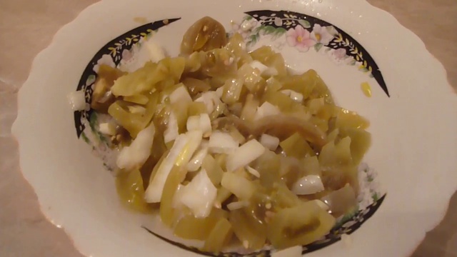 Салат из зеленых маринованных помидор 11 12 2014