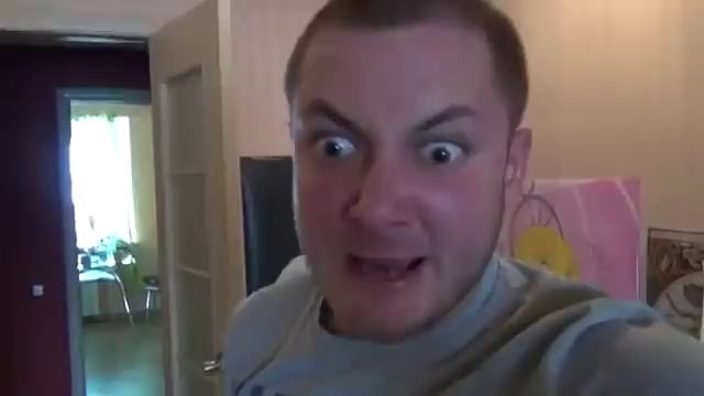 Кто-то напёк много вкусных блинов смотреть онлайн