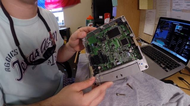 2001 Infiniti QX4 ECM location and opening смотреть онлайн