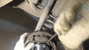 Skoda. Fabia. Замена задней ступицы.