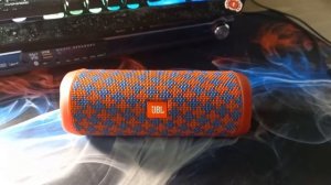 Звук Включения и выключения JBL Flip 4