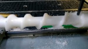 Шнек с переменным шагом. Полиацетал