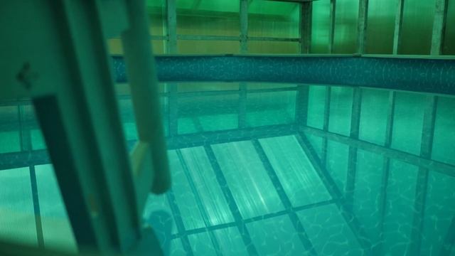 Отделка ПВХ пленкой чаши морозоустойчивого бассейна Atlantic pool
