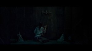 По ту сторону двери Смотреть HD Трейлер на русском.mp4