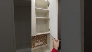 Современная кухня в потолок.