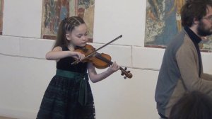 Василиса Соколова, 5 лет 4 мес. В. Потсток "Сувенир для Сарасате" в музее Андрея Рублева 28 мая 201