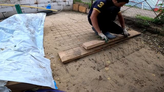 ?️ Крыльцо из бетона своими руками (Часть 4 - АРМИРОВАНИЕ  )
