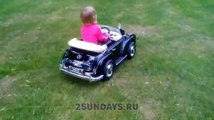 Детский электромобиль Mercedes 300S чёрный