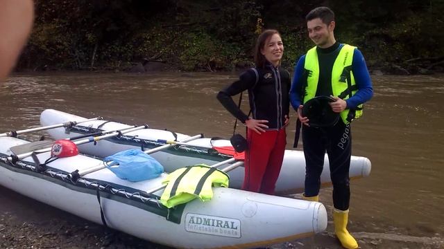 Самый крутой рафтинг в Украине! Река Ч.Черемош. смотреть онлайн