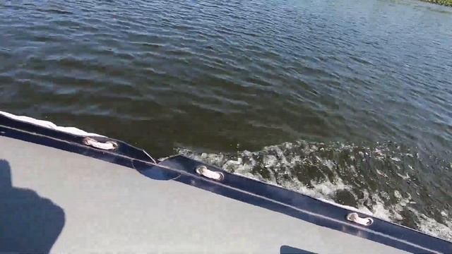 Перекаты не помеха. На болотоходе по мелководью. смотреть онлайн