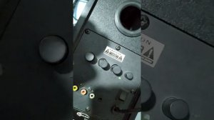 Как вытащить сломанный мини джек из гнезда динамика,телефона?