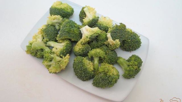 Заливное из курицы с овощами