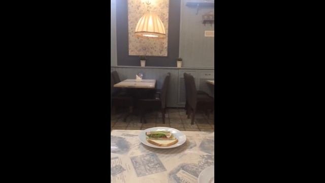 Как приготовить сэндвич с ветчиной......смотрим моё видео