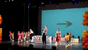 Песня «В КОРОБКЕ С КАРАНДАШАМИ»