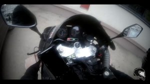 Когда ездишь на Kawasaki zxr400