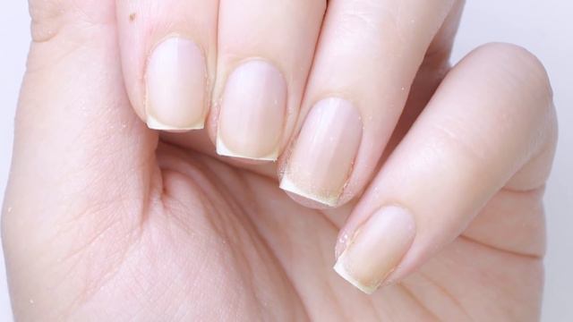 DIY Healthy Natural Nail Care Routine at Home ｜ NO CRAZY TOOLS NEEDED! смотреть онлайн
