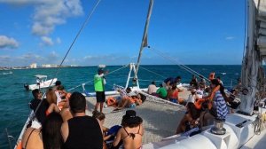 ISLA MUJERES Catamaran Trip from Cancun - Mexico (4K)