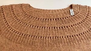 Вяжем ФУТБОЛКУ На  Круглой Кокетке Спицами / По Названию футболка_ жёлудь/Подробный МК /часть 1