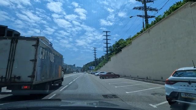 В Сочи идет капитальный ремонт старого фонда! смотреть онлайн