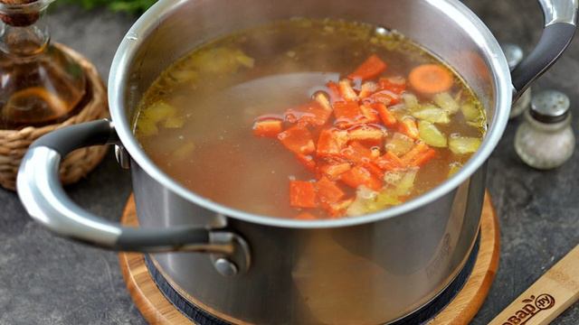 Суп с клёцками из кукурузной муки