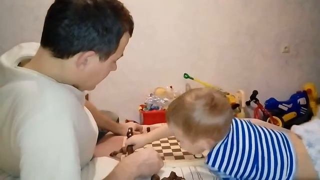Учимся играть в шахматы