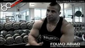 Шраги с гантелями стоя. Упражнение для трапеций