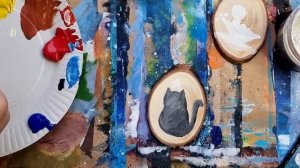 Новогодние рисунки на деревянных спилах ❄ Игрушки на елку своими руками✌