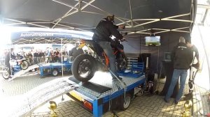 KTM 1290 Super Duke выхлоп на дино стенде