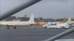 Detalhes do aeroporto de luanda (4th de february)