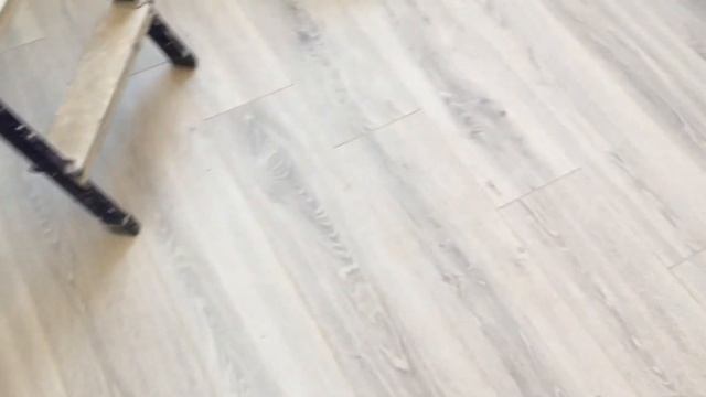 ЭКОНОМИЧНЫЙ ВАРИАНТ УКЛАДКИ ЛАМИНАТА ЁЛОЧКОЙ МЫ УМНЕЕ МЫ ЗНАЕМ КАК ПРАВИЛЬНО смотреть онлайн