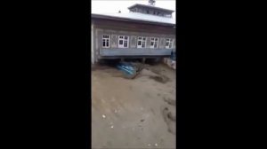 Самые безумные наводнения и оползни 2017 (часть 2).