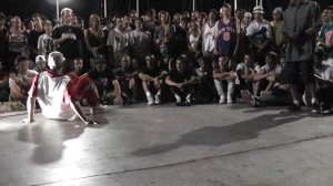 Yalta summer jam 2012 все в круг!Заруба от Булки\feet, vs пуля,lussisky