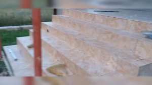 Облицовка крыльца плиткой. Укладка плитки на ступени.(часть 1)