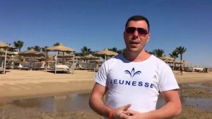 Отлив на пляже. Amwaj Blue Beach Resort & Spa Abu Soma 5*