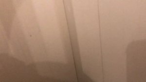 Перенос стены в ванной .Перепланировка ванной и туалета.Ремонт  ванной комнаты.Сбиваем плитку.