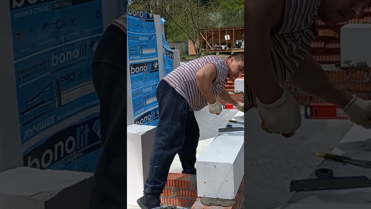 Кладка газоблока на цоколь из кирпича #домизгазобетона #одноэтажныйдом  #кладкагазоблока