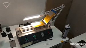 Пример мастерской для переклейки дисплеев