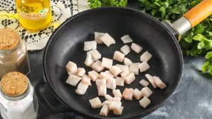 Яичница с салом