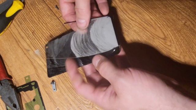 Замена стекла сенсора на коленке. Galaxy s10e. смотреть онлайн