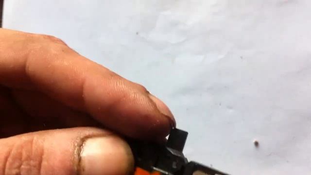 Разбор магнитной головки от привода флоппи дисков (дискет) смотреть онлайн