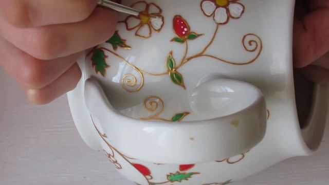 Роспись керамического чайника акриловыми красками. Контурная роспись для начинающих. МК Ютты Арт.