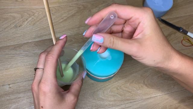 Как залить розу с тонкими лепестками и красиво выделить сердцевину/Мыловарение/Soap смотреть онлайн