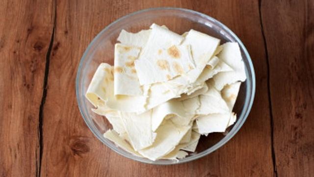 Хачапури из лаваша с сыром в духовке