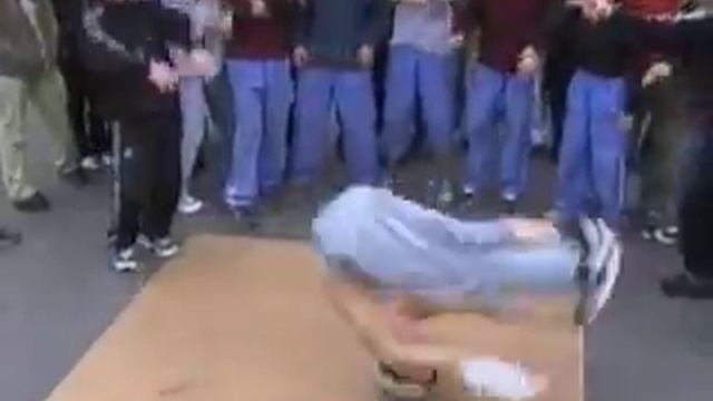 Gust Life feat FatBoySlim смотреть онлайн