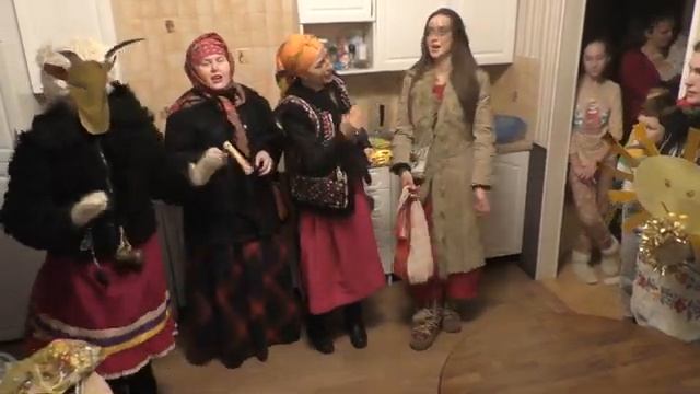 Колядование, старорусское. В ночь на рождество.