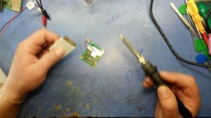 Как просто отпаят шлейф дисплея, ничего не повредив. (Repair LCD)